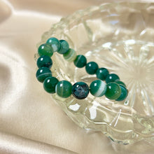 Load image into Gallery viewer, Vintage Green Banded Agate Beaded Bracelet