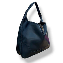 Load image into Gallery viewer, Vintage Hermès Trim 31 Box Calf Shoulder Bag in Noir