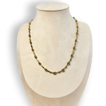 Load image into Gallery viewer, Vintage Gold-Tone Textured Link Necklace