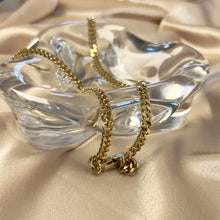 Load image into Gallery viewer, Vintage Gold-Tone Curb Chain Necklace