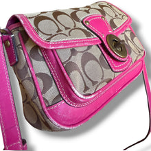 Load image into Gallery viewer, Vintage Coach Signature Pink Leather Crossbody