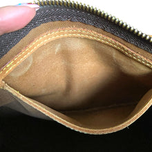 Load image into Gallery viewer, Vintage Louis Vuitton Monogram Speedy 25