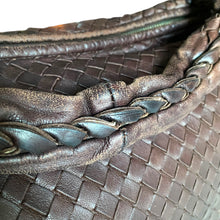 Load image into Gallery viewer, Bottega Veneta Intrecciato Hobo – Medium