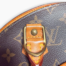 Load image into Gallery viewer, Vintage Louis Vuitton Monogram Ellipse Handbag