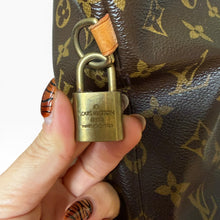 Load image into Gallery viewer, Louis Vuitton Monogram Lockit Horizontal