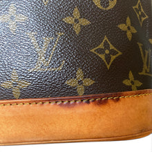 Load image into Gallery viewer, Vintage Louis Vuitton Monogram Alma PM