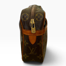 Load image into Gallery viewer, Vintage 1986 Louis Vuitton Compiegne 23 Monogram Clutch