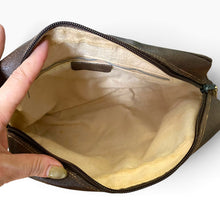Load image into Gallery viewer, Vintage Gucci GG Supreme Monogram Crossbody Bag