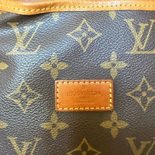 Load image into Gallery viewer, Vintage Louis Vuitton Saumur 30 Monogram Crossbody Bag
