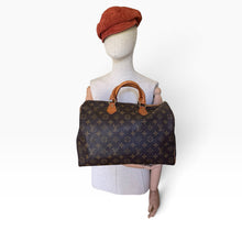 Load image into Gallery viewer, Vintage Louis Vuitton Speedy 35 Monogram – 1995