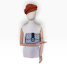 Load image into Gallery viewer, Vintage Gucci GG Monogram Clutch Bag