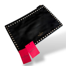 Load image into Gallery viewer, Valentino Garavani Rockstud Leather Clutch