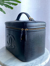 Load image into Gallery viewer, Vintage Chanel Caviar Vanity Case (1996-1997)