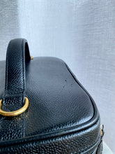 Load image into Gallery viewer, Vintage Chanel Caviar Vanity Case (1996-1997)