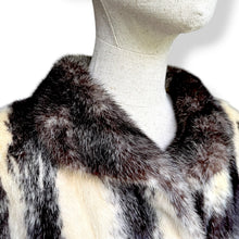 Load image into Gallery viewer, Vintage Patterned Fox Fur Coat