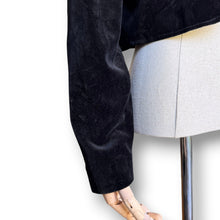 Load image into Gallery viewer, Vintage Black Velvet Cropped Jacket