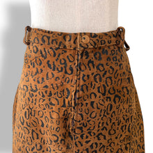 Load image into Gallery viewer, Vintage Leopard Print Suede Midi Skirt