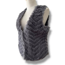 Load image into Gallery viewer, Vintage Grey Rabbit Fur Vest