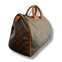Load image into Gallery viewer, Vintage Louis Vuitton Speedy 35 – 1980s Era Classic