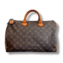 Load image into Gallery viewer, Vintage Louis Vuitton Speedy 35 – 1980s Era Classic