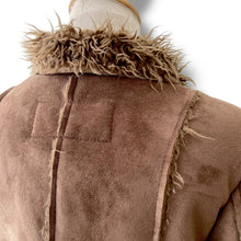 Load image into Gallery viewer, Real Suede Fur-Trimmed Coat – One After Another by Nice Claup (Japan)