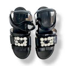 Load image into Gallery viewer, Oriental Traffic Black Platform Sandals with Pearl Buckles