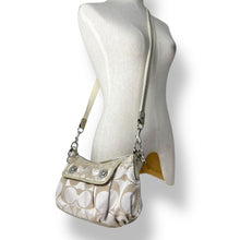 Load image into Gallery viewer, Coach Poppy Signature Glam Shoulder Bag (c. 2009–2010)