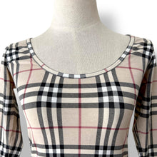Load image into Gallery viewer, Burberry London Vintage Check Top