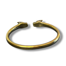 Load image into Gallery viewer, Vintage Brass Twin-Head Bangle – 7cm Diameter