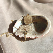 Load image into Gallery viewer, Vintage 1981 Canadian Penny Coin Necklace