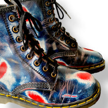 Load image into Gallery viewer, Rare Made In England Rub Off Doc Martens