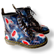 Load image into Gallery viewer, Rare Made In England Rub Off Doc Martens