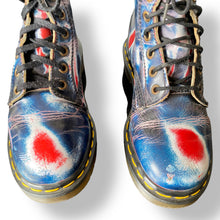 Load image into Gallery viewer, Rare Made In England Rub Off Doc Martens
