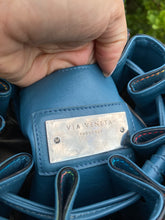 Load image into Gallery viewer, Via La Moda Fern Handbag – Glossy Navy Ostrich Leg Leather (Rare Colorway)