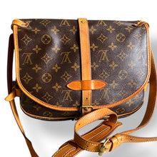 Load image into Gallery viewer, Vintage Louis Vuitton Saumur 30 – Monogram Canvas