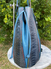 Load image into Gallery viewer, Via La Moda Fern Handbag – Glossy Navy Ostrich Leg Leather (Rare Colorway)