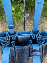 Load image into Gallery viewer, Via La Moda Fern Handbag – Glossy Navy Ostrich Leg Leather (Rare Colorway)