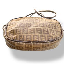 Load image into Gallery viewer, Adorable Vintage Fendi Cross Body Bag