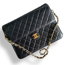 Load image into Gallery viewer, Vintage Chanel Matelassé Quilted Leather Shoulder Bag