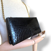 Load image into Gallery viewer, Vintage Crocodile Evening Clutch with Chain
