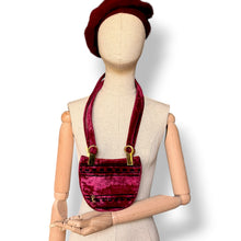 Load image into Gallery viewer, Vintage Roberta di Camerino Velvet Shoulder Bag
