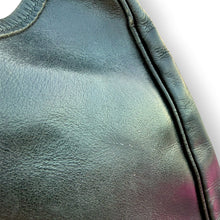 Load image into Gallery viewer, Vintage Hermès Trim 31 Box Calf Shoulder Bag in Noir

