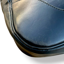 Load image into Gallery viewer, Vintage Hermès Trim 31 Box Calf Shoulder Bag in Noir
