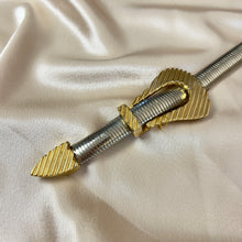 Load image into Gallery viewer, Vintage Two-Tone Stretch Statement Belt
