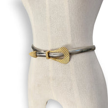 Load image into Gallery viewer, Vintage Two-Tone Stretch Statement Belt
