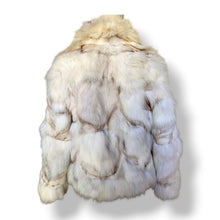 Load image into Gallery viewer, Exceptional Vintage Fox Fur Jacket
