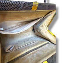 Load image into Gallery viewer, Vintage Brown Lizard Leather Frame Handbag
