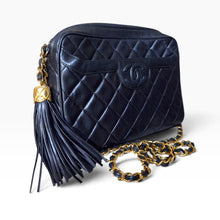 Load image into Gallery viewer, Vintage Chanel Black Quilted Lambskin Camera Bag – Circa 1986–1988
