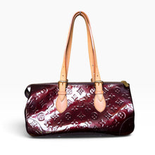 Load image into Gallery viewer, Louis Vuitton Rosewood Avenue in Amarante Monogram Vernis
