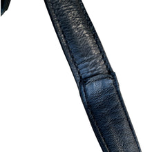 Load image into Gallery viewer, Vintage Hermès Trim 31 Box Calf Shoulder Bag in Noir
